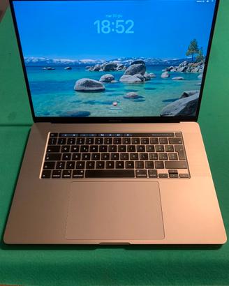 MacBook Pro 16" I9 64GB ram 2 TB  2021