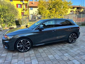 AUDI A3 S LINE SPORTBACK IDENTITY BLACK