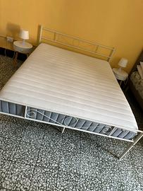Letto matrimoniale + materasso ikea Valevag