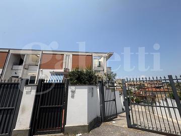 Villa a schiera Roma [Cod. rif 3242685VRG]