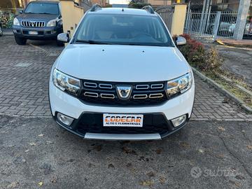 Dacia Sandero Stepway 1.5 Blue dCi 95 CV Comfort
