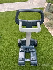 Supporto robot da piscina