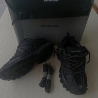 Balenciaga track 