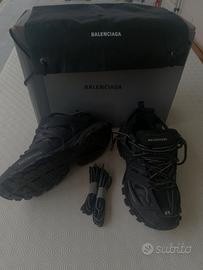 Balenciaga track 