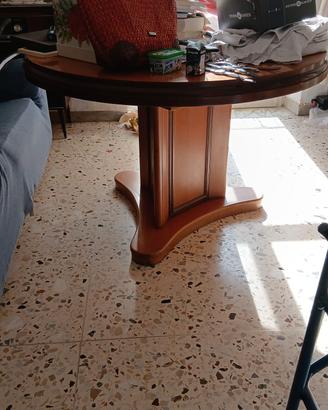 tavolo tondo in legno 
