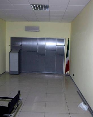 Immobile di 600 m² con 1 locale a Terranuova Bracc
