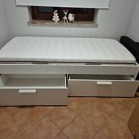 Letto ikea con cassetti