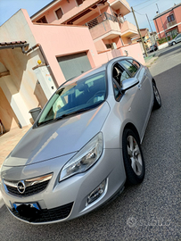 Opel astra SW 1700 tdci sport tourer