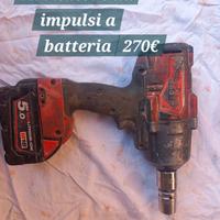 Avvitatore ad impulsi a batteria milwaukee