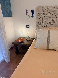 Tavolino in legno massello 60X60