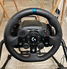 Volante da corsa Logitech G923 con pedali per Xbox