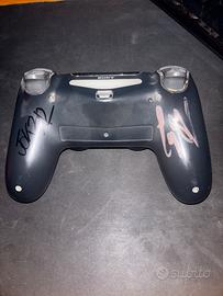 Controller Ps4 autografato da Cicciogamer89/Jok3r