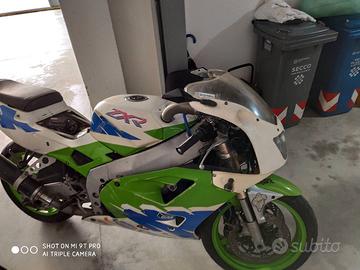 Kawasaki ZXR 400