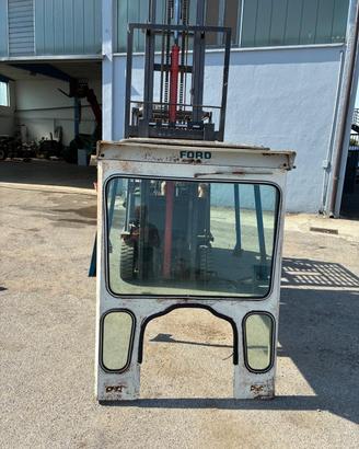 Cabina trattore Ford