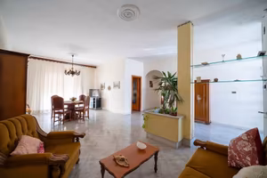 Appartamento via Savona 77, Mondragone