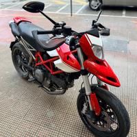 Ducati Hypermotard 796 2010 km 19.000