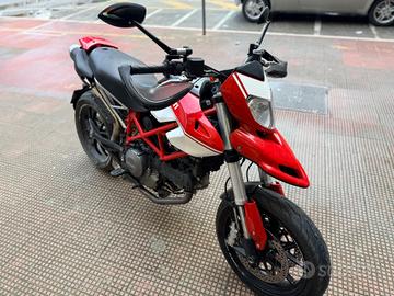 Ducati Hypermotard 796 2010 km 19.000