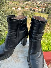 Stivali NeroGiardini