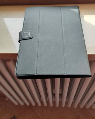 custodia tablet nuova