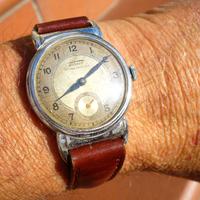 Orologio TISSOT con bellissime anse allungate 44mm