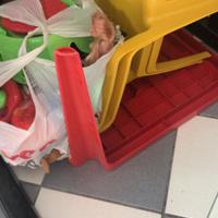 Tavolino sedie bambini e tavolino vetro