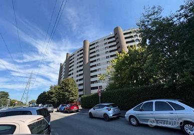 Appartamento a Cologno Monzese, 4 locali