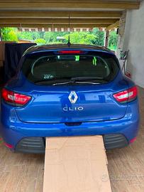 Clio 4 posti autocarro