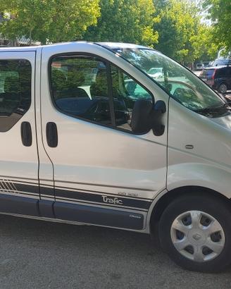 RENAULT TRAFIC  19.CC  DCI 100