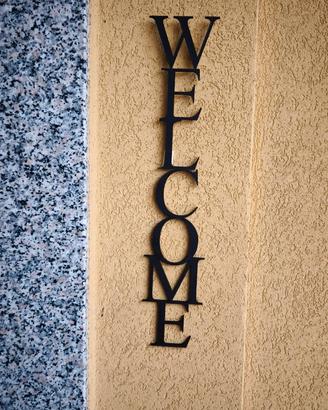 Scritta muro personalizzata per bed & breakfast