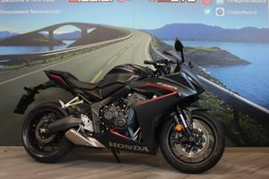 HONDA CBR 650 R -2024 - KM 3601 - PATENTE A2 - UNI