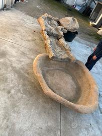 Ruscello cascata e laghetto