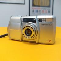 Olympus Superzoom 80S fotocamera pellicola 35mm an