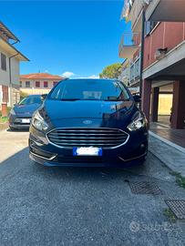 Ford S-max Tit. Businnes 7 p 2.0 150 cv (fari led)
