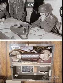 WW2 Cassetta del telefono militare modello VZ-35