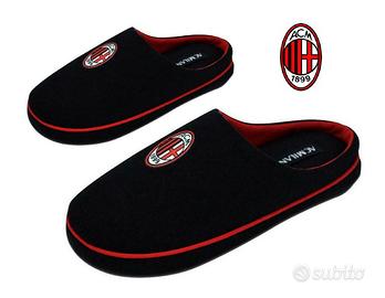 Pantofole Milan Adulto/Bambino casa Prodotto Ufficiale,Antiscivolo,Logo  Ricamato (35/36) : : Moda