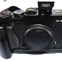 Fuji  XE-1  solo corpo
