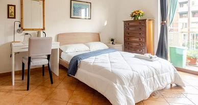 Letto 1 piazza e 1/2 con rete a doghe + materasso