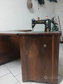 Macchina da cucire e mobile in legno anni '50 