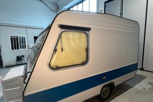 Caravan Adria 350t