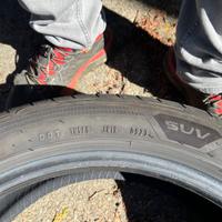 Gomma Goodyear 235/45/19 99Y