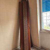 Porta a soffietto in legno