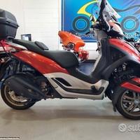 Piaggio MP3 300 - 2017 PATENTE B - FINANZIABILE