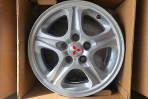 Cerchi in Lega per Mitsubishi Pajero Pinin