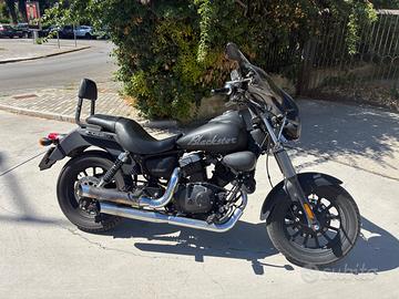 Keeway Blackster 250