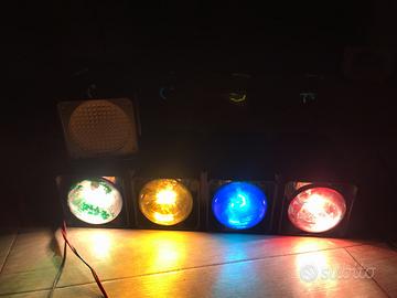 4 luci psichedeliche 1 stroboscopica 1 centralina