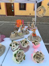 Articoli fatti a mano in carta. 