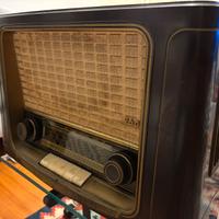 Radio d’epoca modello Grundig type 960 originale