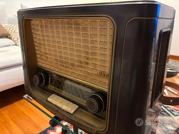 Radio d’epoca modello Grundig type 960 originale