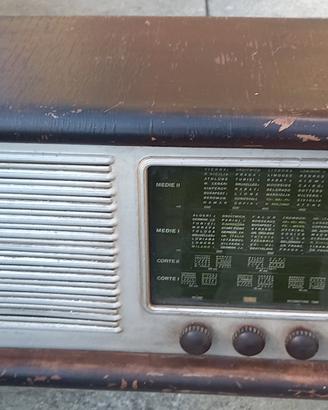 radio a valvole Magnadyne sv 38