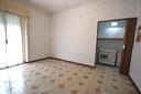 ampia-soluzione-con-2-balconi-terrazza-e-cantina